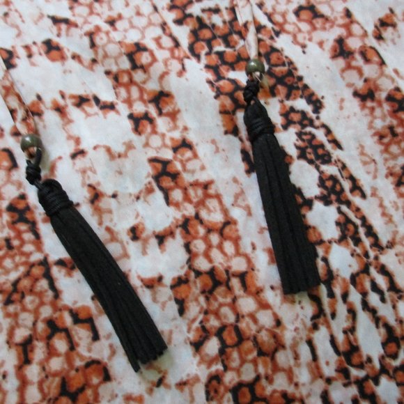 *2/$30* Dana Buchman Snake Skin Printed Blouse - Picture 3 of 7